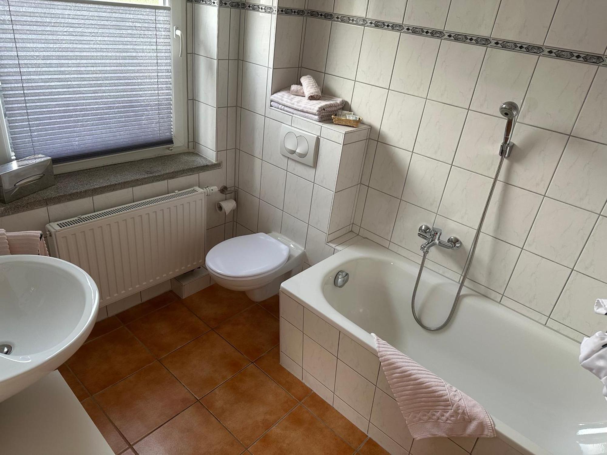 Ferienwohnungen Medikus Luftkurort Luckendorf Bagian luar foto